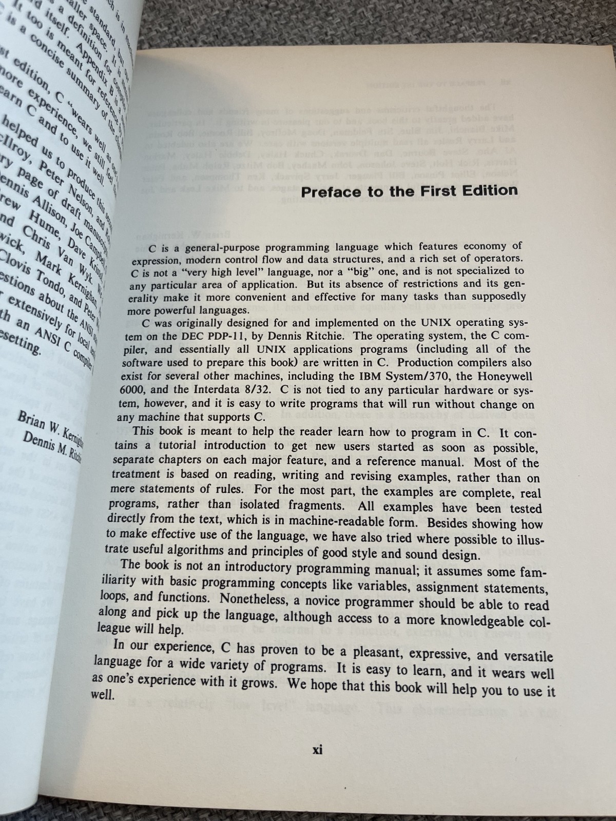 The C Programming Language (2nd Ed) – Kernighan & Ritchie – US Print – CLEAN
