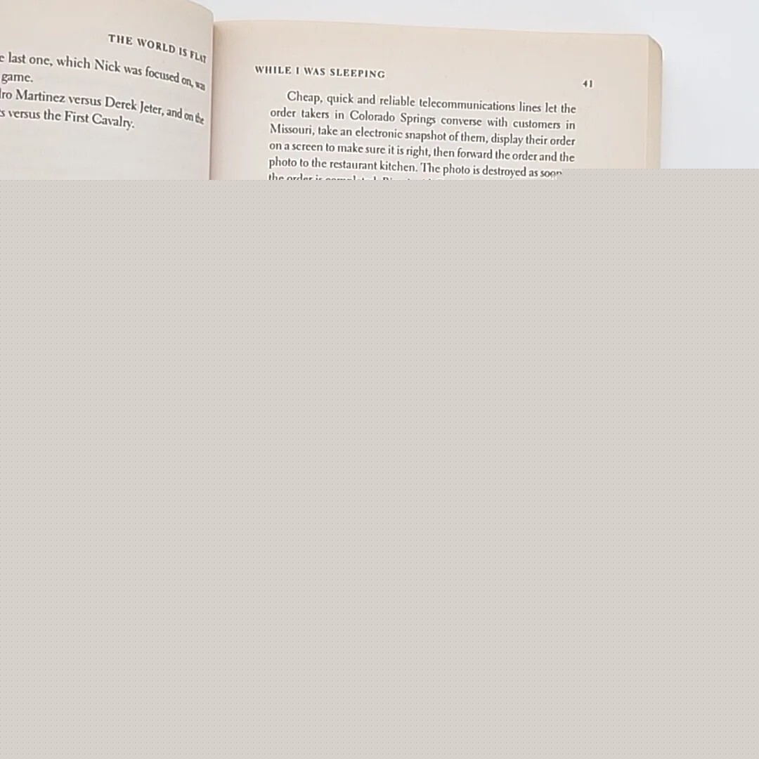 The World Is Flat By Thomas Friedman 1st Picador Edition 2007 Paperback Book