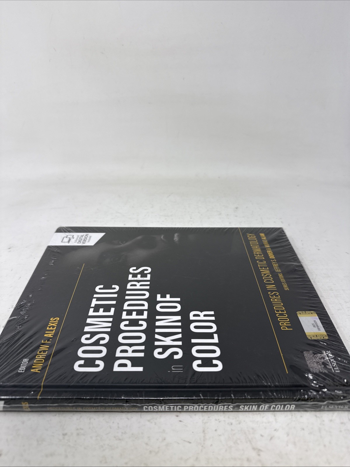 Cosmetic Procedures In Skin Of Color: Procedures In Cosmetic Dermatology￼