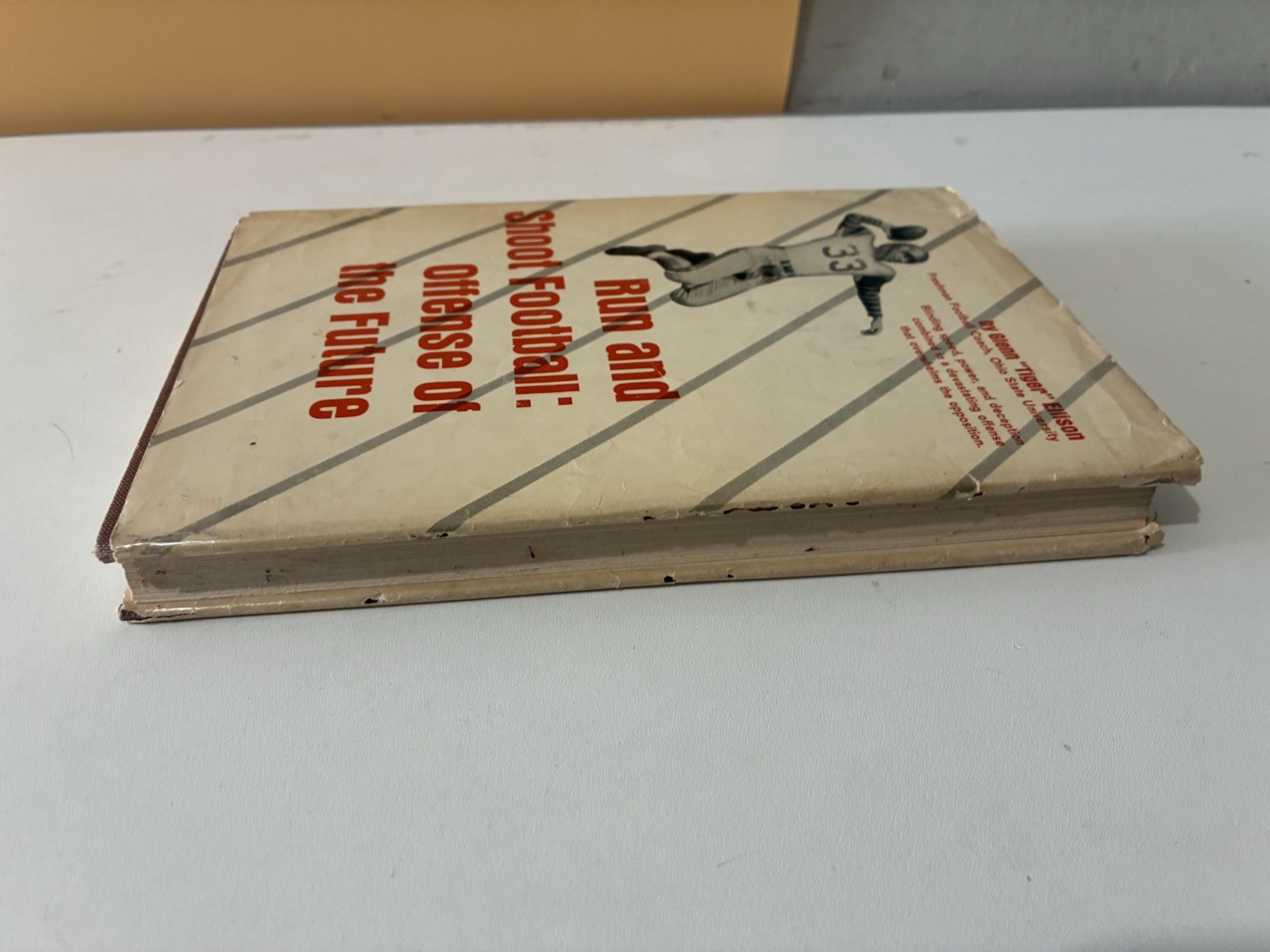 Run-and-Shoot Football: Offense of the Future – Glenn Ellison – 1965 HCDJ