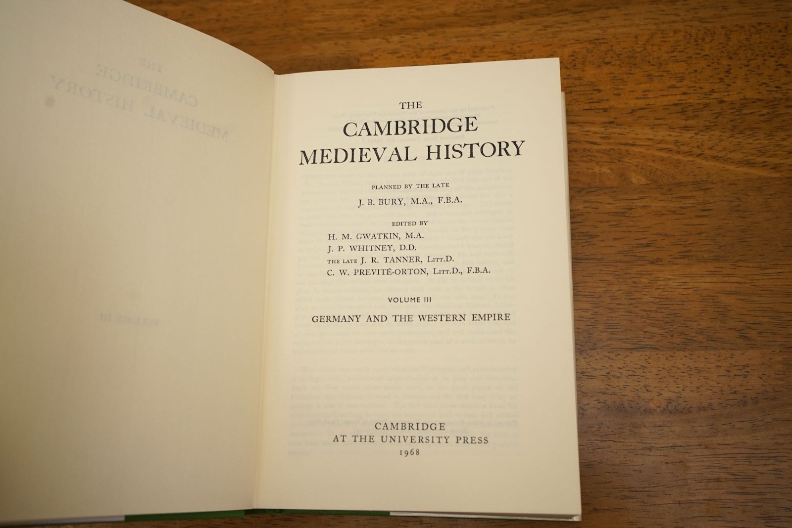 Cambridge Medieval History Volume 3: Germany and the Western Empire HB+DJ 1968