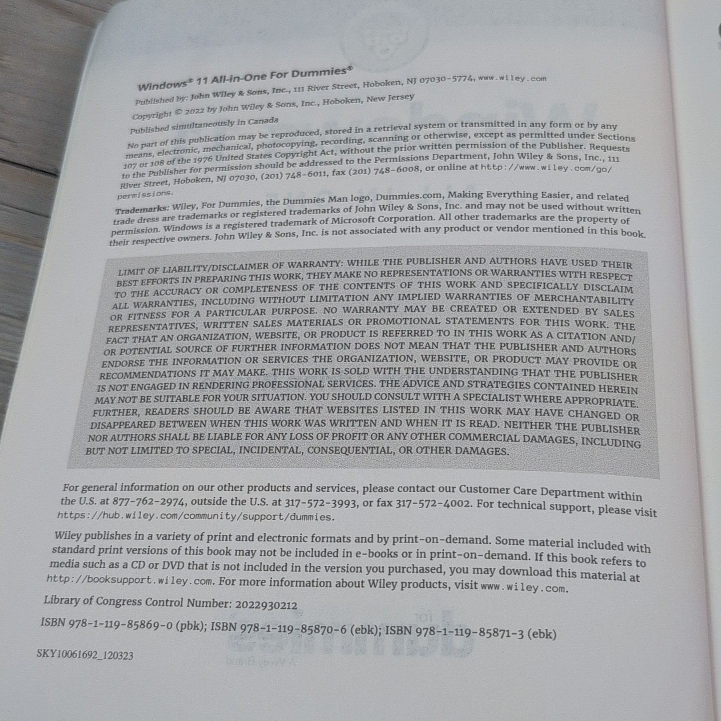 Windows 11 All-in-One For Dummies 10 Books In One Rusen, Ciprian Adrian