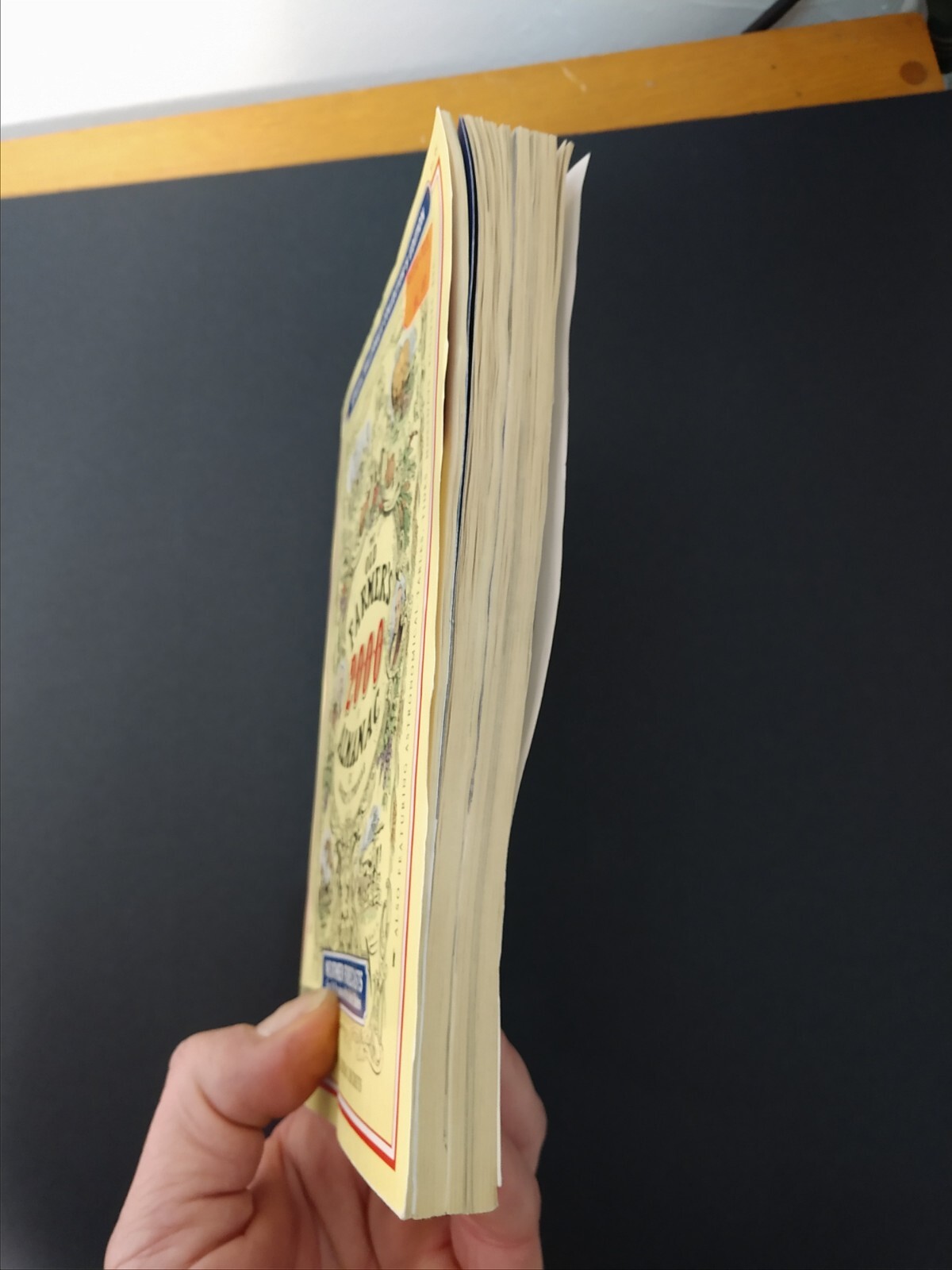 2000 The Old Farmer’s Almanac Millennium Collector’s Edition 272 Pages Used