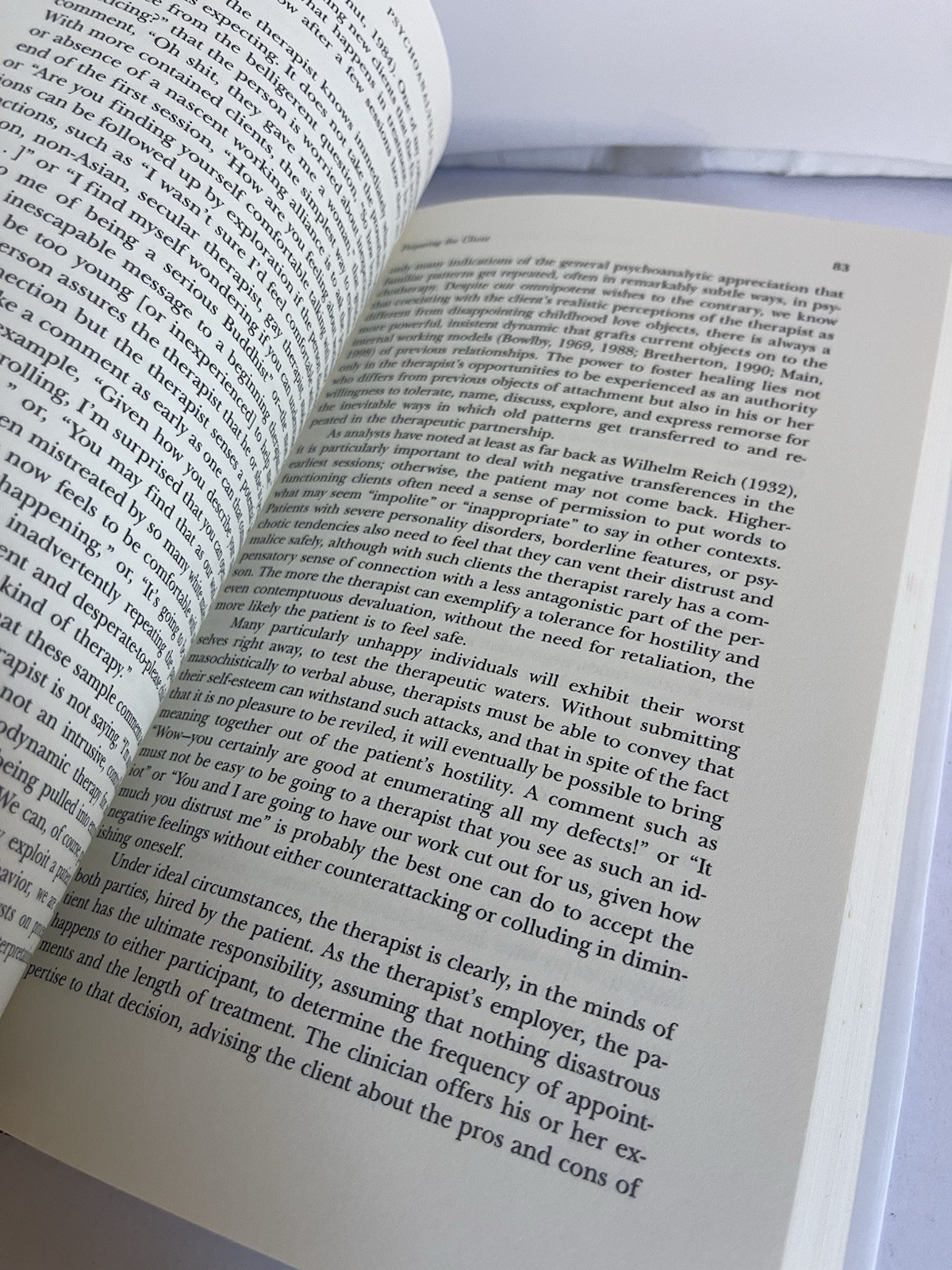 Psychoanalytic Psychotherapy : A Practitioner’s Guide 2004 Hardcover Dust Jacket