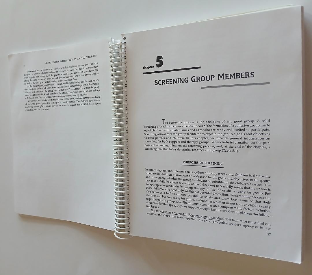 Group Work with Sexually Abused Children: A Practitioner’s Guide/Spiral/1999