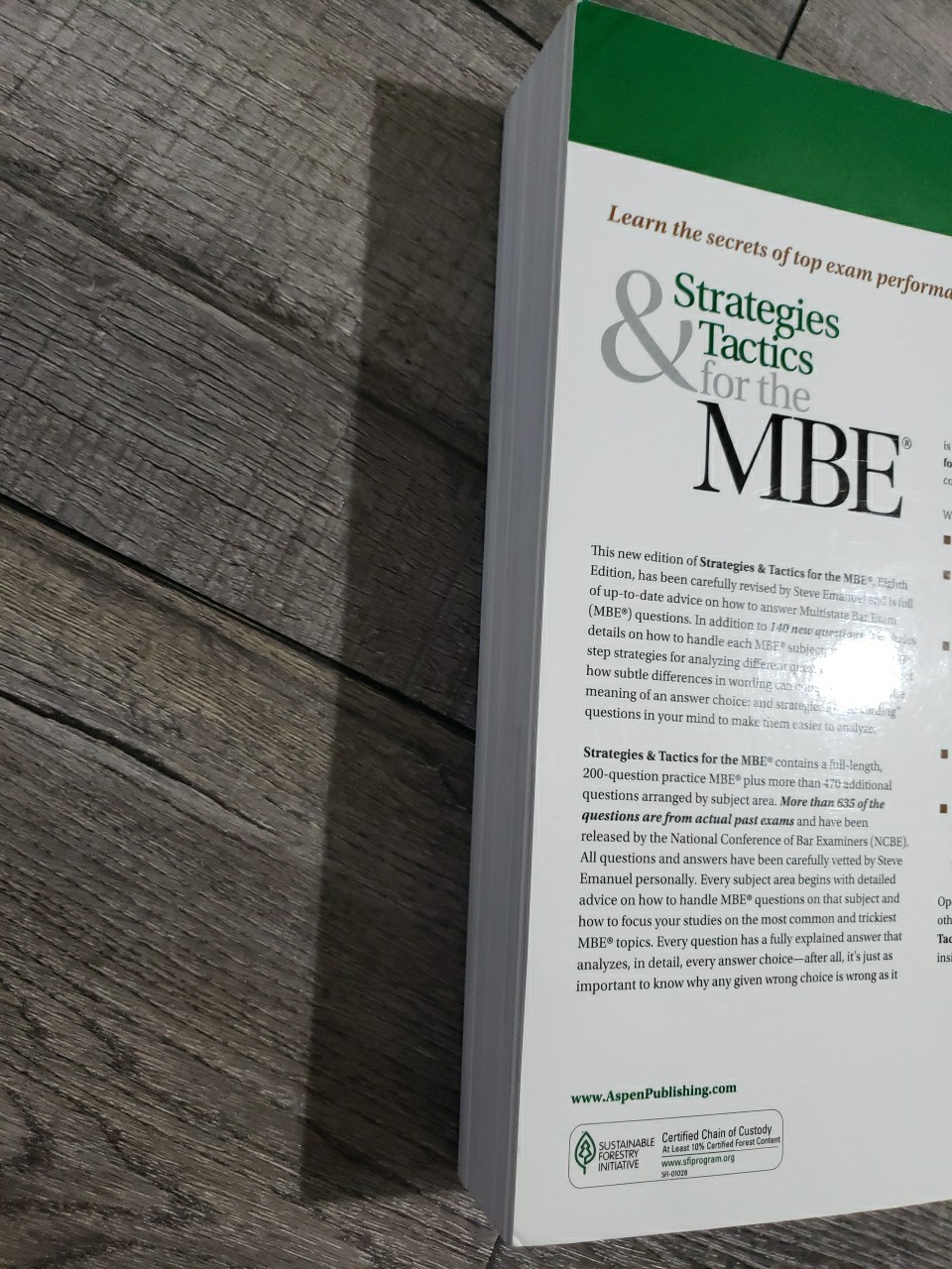 Strategies & Tactics for the MBE (Emanuel Bar Review) (Bar Review Series) 8th Ed