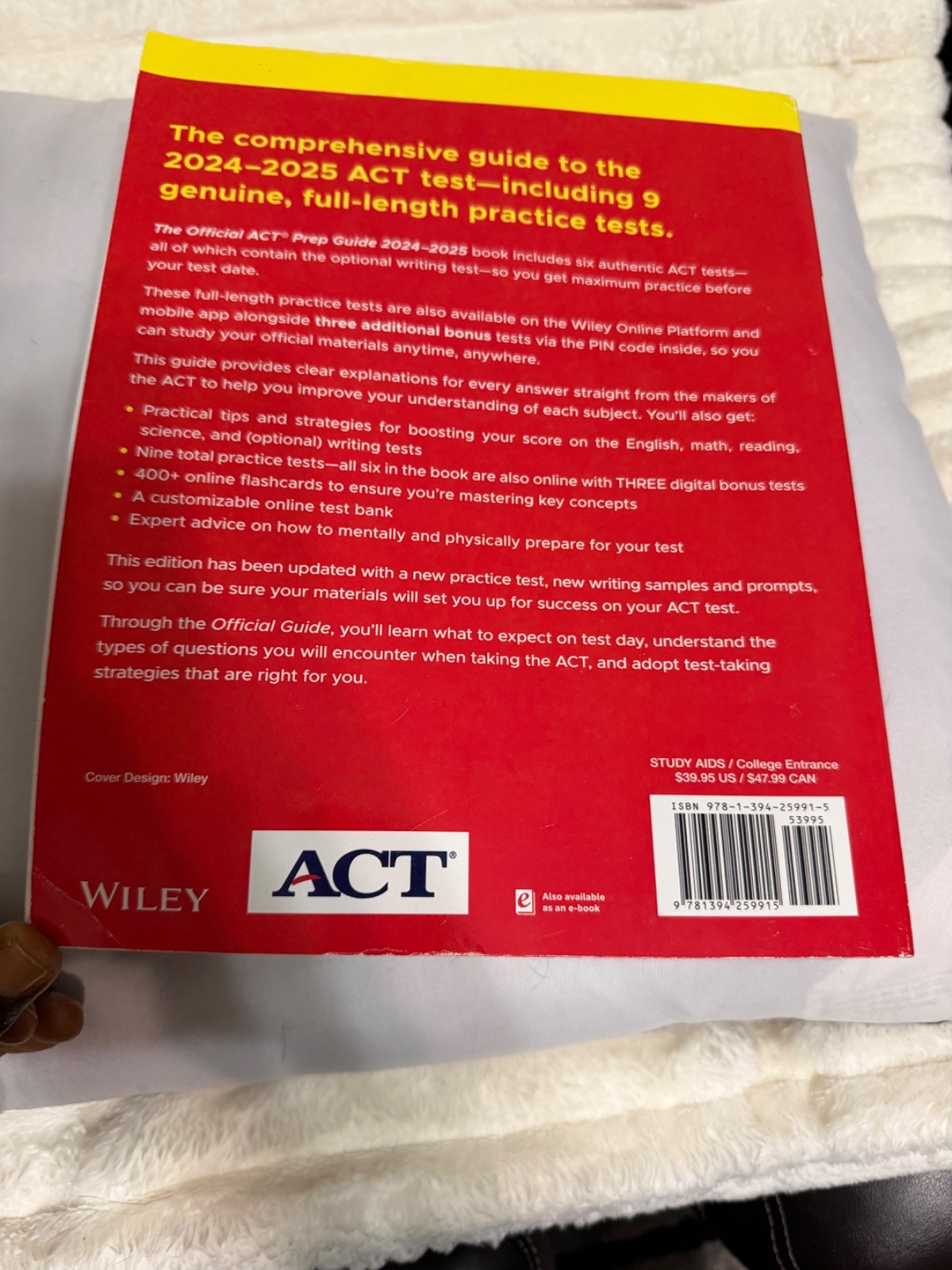 Official ACT Prep Guide 2024-2025 : Book + 9 Practice Tests + 400 Digital…