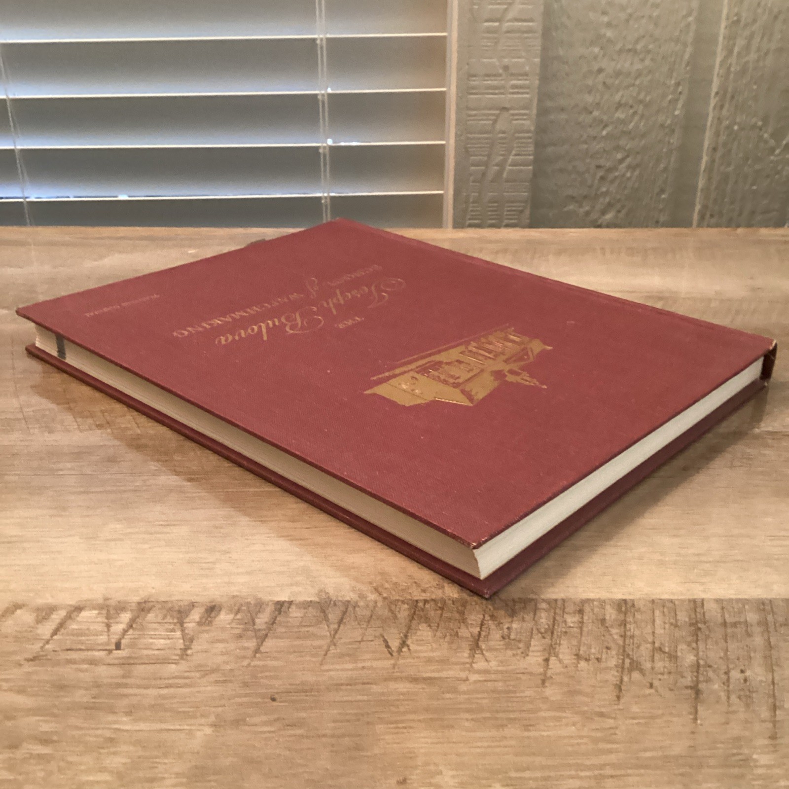 THE JOSEPH BULOVA SCHOOL OF WATCHMAKING Training Manual 1968- 9th Edition HC -VG
