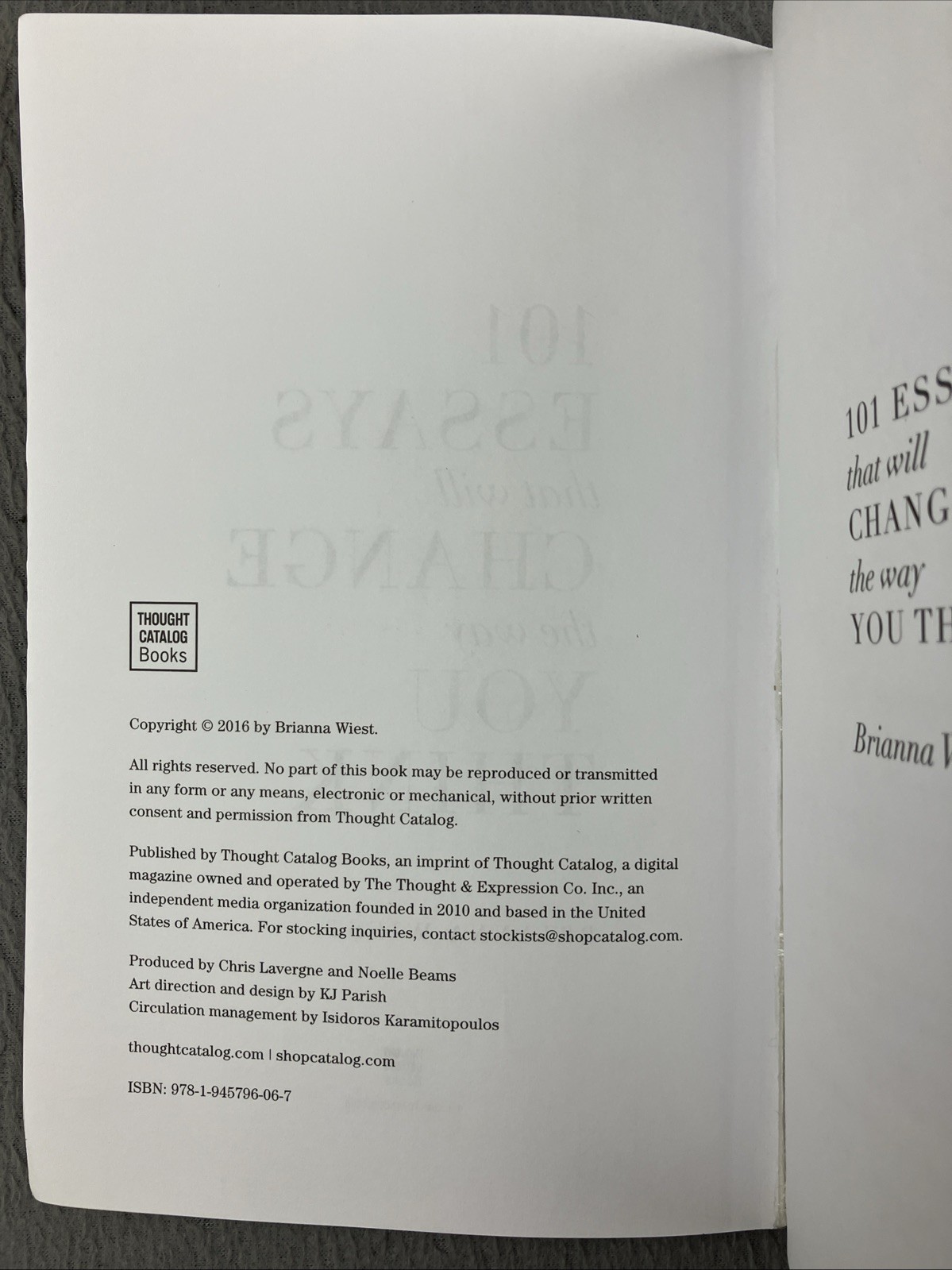 101 Essays That Will Change The Way You Think Paperback Brain Wiest