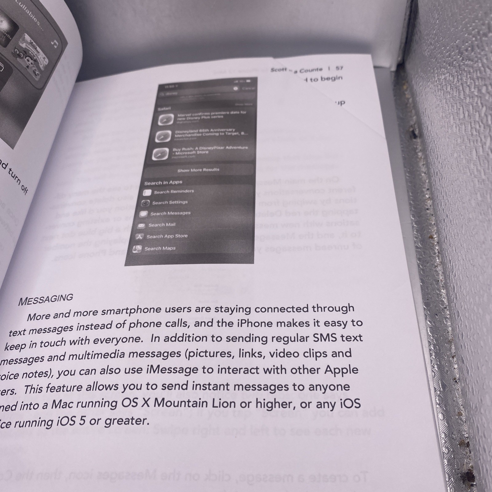 A Seniors Guide to iPhone 12 Mini: A Rid- 1610422627, paperback, Scott La Counte