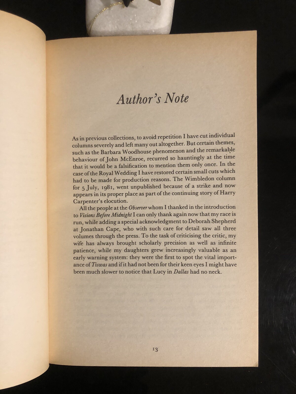 Clive James (1939-2019) Glued To The Box Picador 1983 First Edition S/C V/G